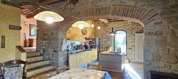 13 rooms House in Reggello, Italy No. 70430 8