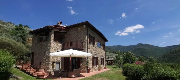 13 rooms House in Reggello, Italy No. 70430 6