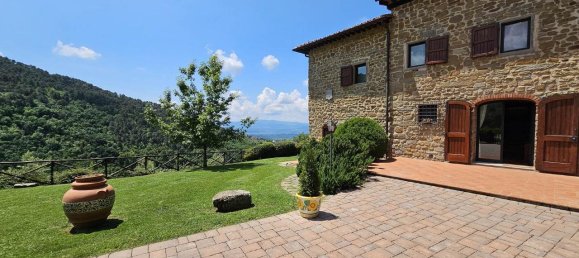 13 rooms House in Reggello, Italy No. 70430 3