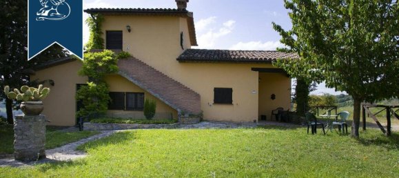 15 chambres Propriété commerciale à Città di Castello, Italy No. 320313 12