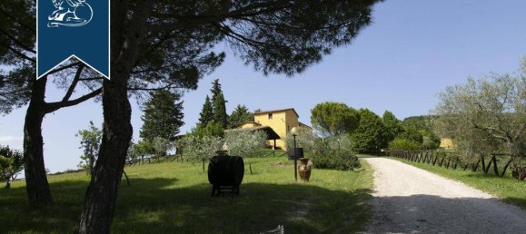 15 chambres Propriété commerciale à Città di Castello, Italy No. 320313 10