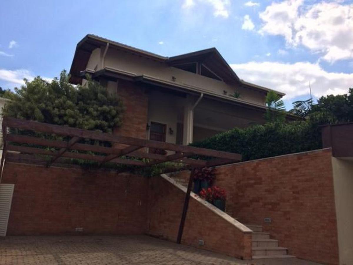 Дом с 5 спальнями в Сан-Паулу, Бразилия № 586998