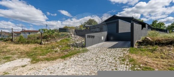 3 bedrooms House in Chaves, Portugal No. 19519 24