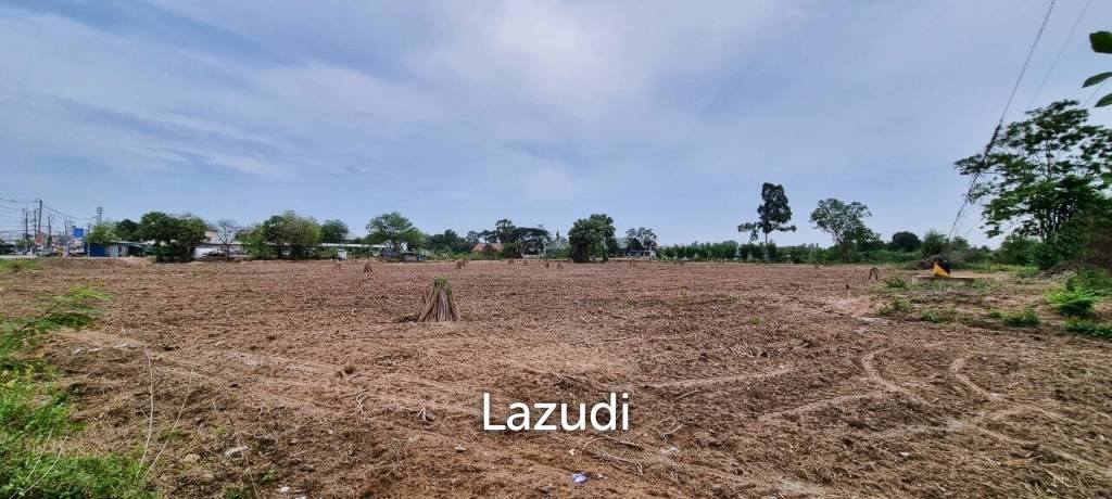 17988m² Commercial property in Pattaya, Thailand No. 15364