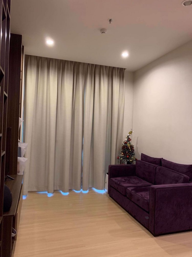 2 bedrooms Condo in Huai Khwang, Thailand No. 9768