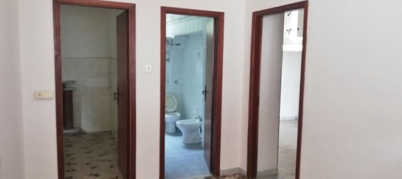 4 rooms House in Melizzano, Italy No. 69358 6