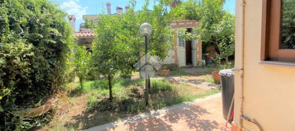 Villa T4 em Guidonia Montecelio, Italy N.º 268751 6