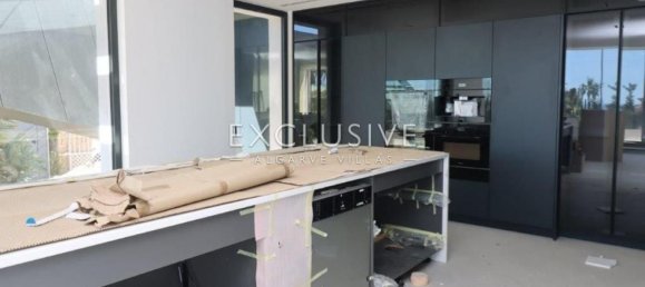 4 غرف نوم فيلا في Lagoa, Portugal رقم 7544 8