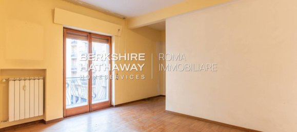 3 bedrooms Apartment in Rome, Italy No. 374175 15