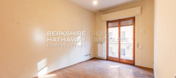 3 bedrooms Apartment in Rome, Italy No. 374175 12