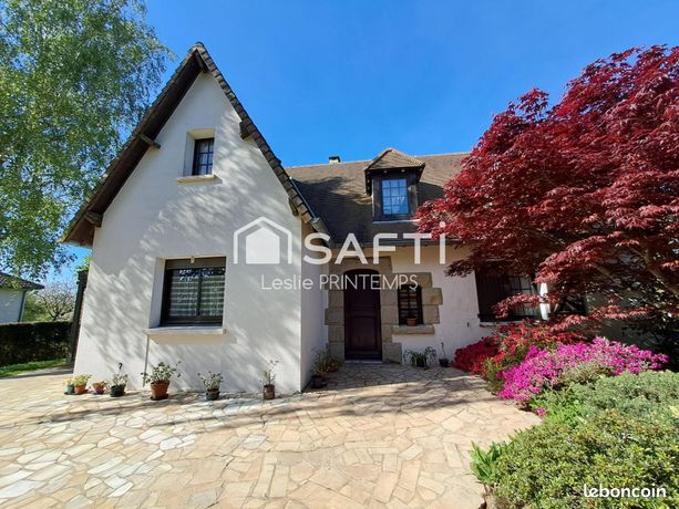 Casa de 4 dormitorios en Pompaire, France No. 305715