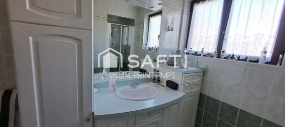 Casa de 4 dormitorios en Pompaire, France No. 305715 8