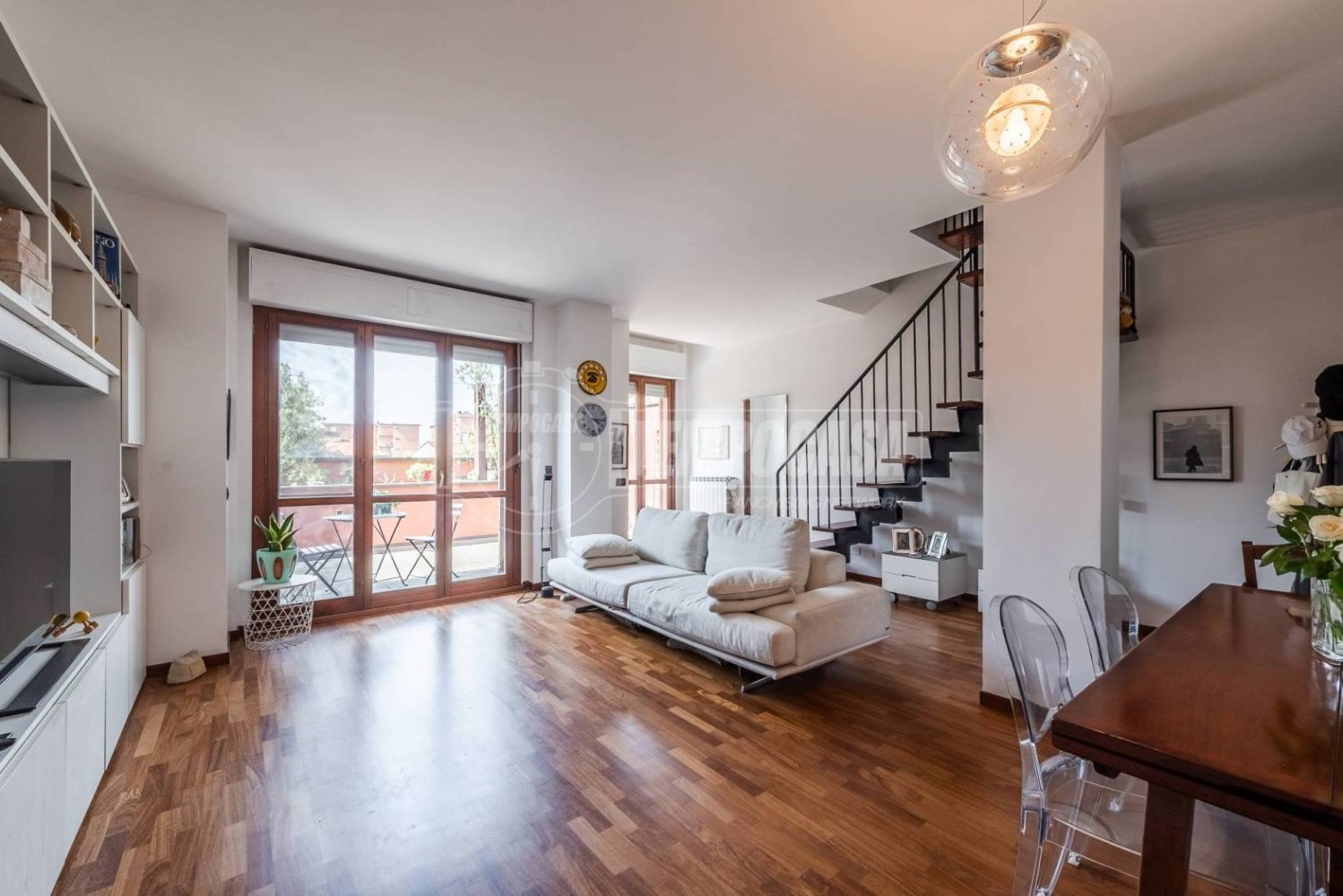 2 bedrooms Penthouse in Milan, Italy No. 264976