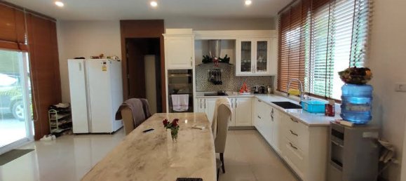 5 bedrooms Cafe / restaurant in Pattaya, Thailand No. 1202 17