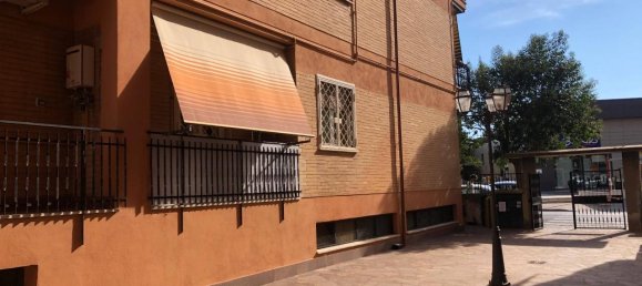 3 rooms Apartment in Pomezia, Italy No. 153965 27