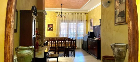 3 rooms Apartment in Pomezia, Italy No. 153965 5