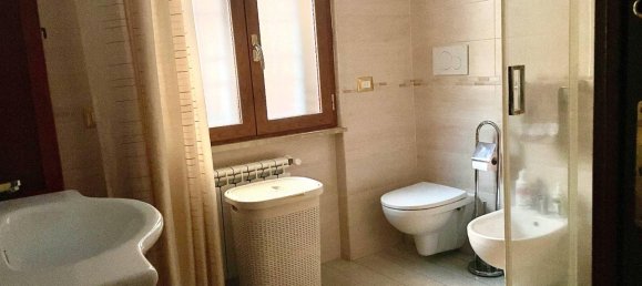 3 rooms Apartment in Pomezia, Italy No. 153965 19