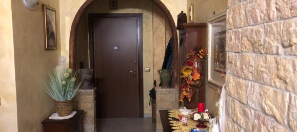 3 rooms Apartment in Pomezia, Italy No. 153965 4