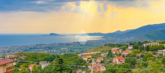 2 bedrooms Apartment in Formia, Italy No. 268769 2