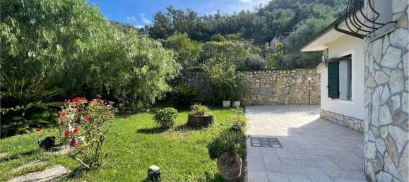 5 rooms Villa in Vallecrosia, Italy No. 199012 19
