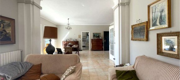 5 rooms Villa in Vallecrosia, Italy No. 199012 5