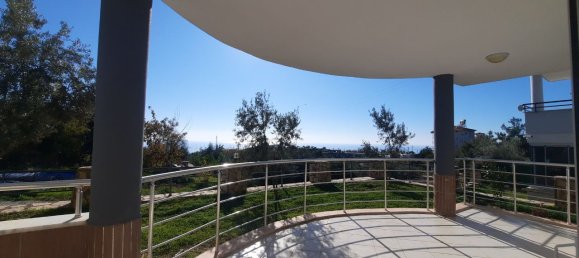 Вилла 3+1 в Бекташ, Турция № 7821 9