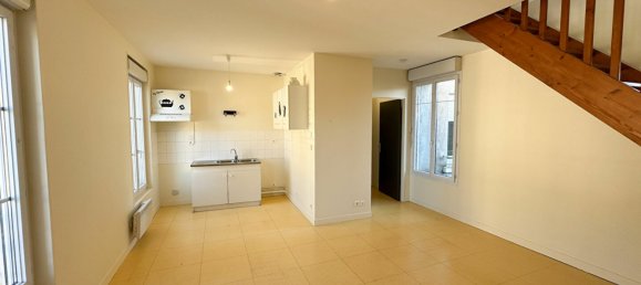 3 chambres Appartement à Tours, France No. 219755 3