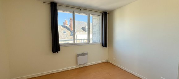 3 chambres Appartement à Tours, France No. 219755 9