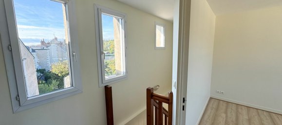 3 chambres Appartement à Tours, France No. 219755 6