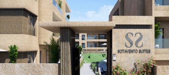 Apartamento de 2 dormitorios en Granadilla de Abona, Spain No. 4830 2