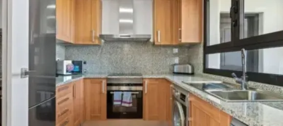 2 bedrooms Penthouse in Estepona, Spain No. 175006 5