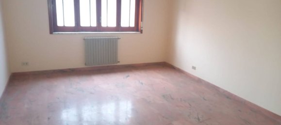 6 rooms Apartment in Villafranca Tirrena, Italy No. 83790 11