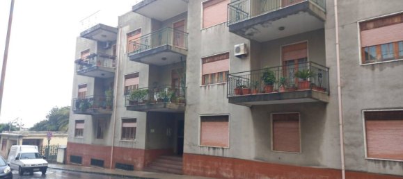 6 rooms Apartment in Villafranca Tirrena, Italy No. 83790 5