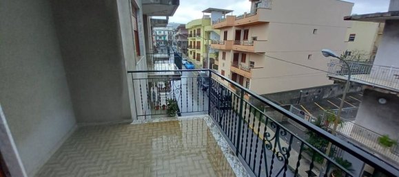 6 rooms Apartment in Villafranca Tirrena, Italy No. 83790 9