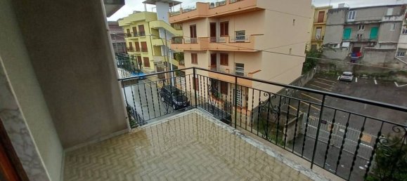 6 rooms Apartment in Villafranca Tirrena, Italy No. 83790 3