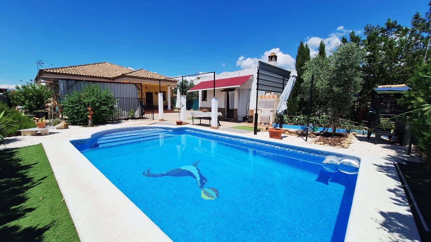 4 bedrooms House in El Higueron, Spain No. 161344