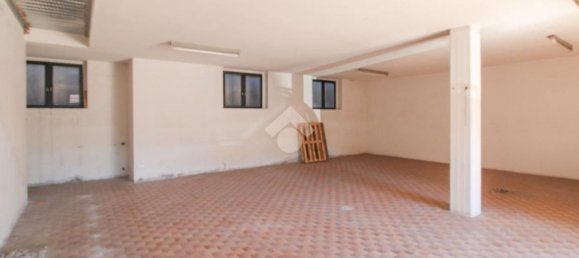 80m² Warehouse in Rovato, Italy No. 258591 14