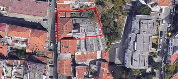 2014m² Building in Porto, Portugal No. 122730 2