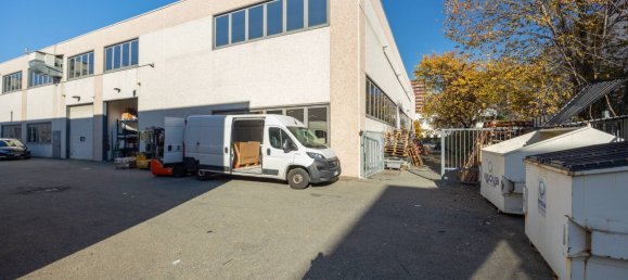 Lagerhaus in Turin, Italy 700m², Nr. 53924 38