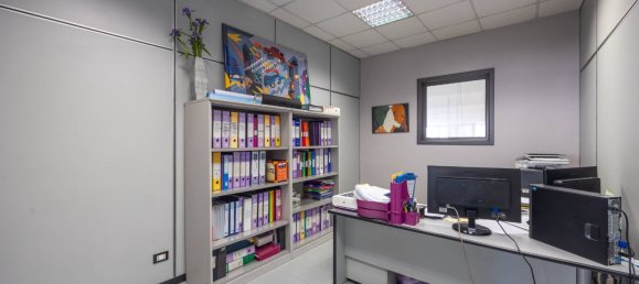 Lagerhaus in Turin, Italy 700m², Nr. 53924 35