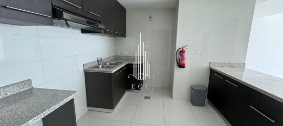 3 bedrooms Apartment in Al Reem Island, UAE No. 39256 6