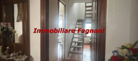 Apartamento de 3 dormitorios en Lariano, Italy No. 121403 2