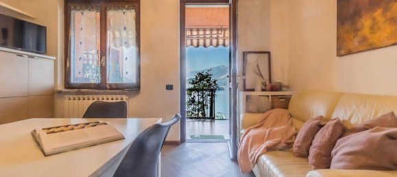 Квартира с 3 комнатами в Варенна, Италия № 152485 4