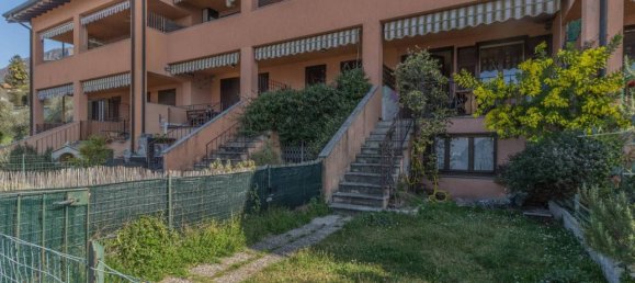 Квартира с 3 комнатами в Варенна, Италия № 152485 18