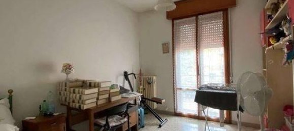 5 rooms Apartment in Modena, Italy No. 28373 15