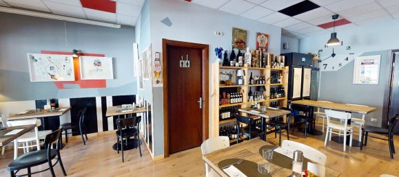 200m² Commercial property in Assisi, Italy No. 361840 21