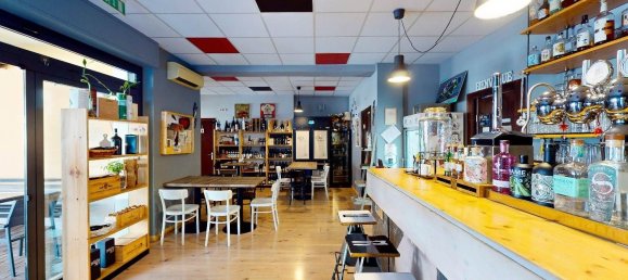 200m² Commercial property in Assisi, Italy No. 361840 13