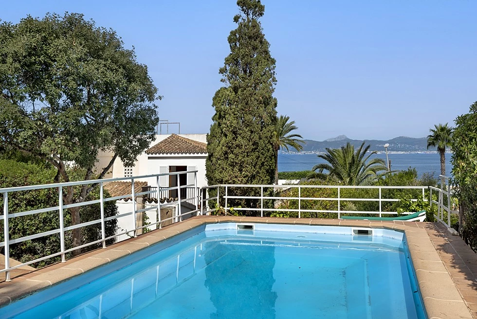 3 bedrooms Villa in Llucmajor, Spain No. 247584