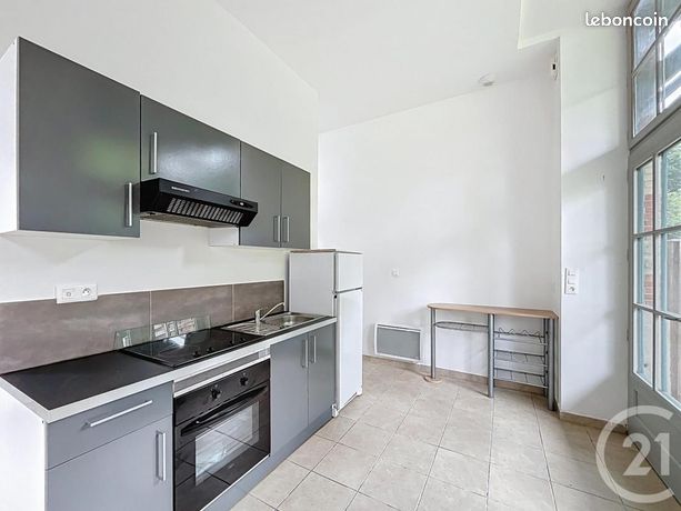 2 bedrooms House in Lacroix-Saint-Ouen, France No. 307689