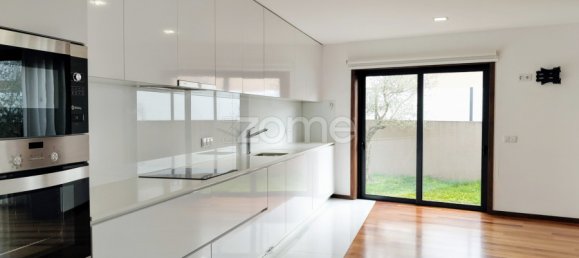 3 bedrooms House in Povoa de Varzim, Portugal No. 109197 9